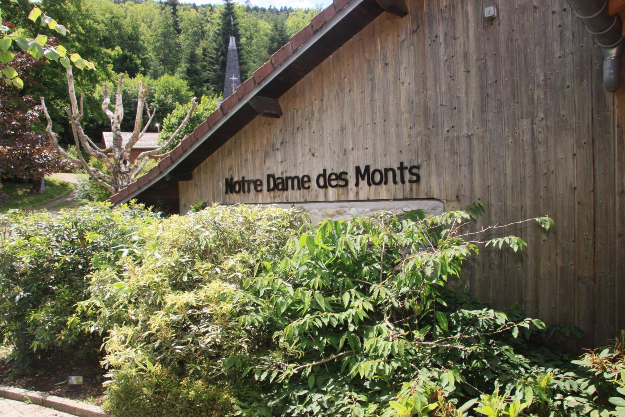 ホテル Notre Dame Des Monts Ban-sur-Meurthe-Clefcy エクステリア 写真
